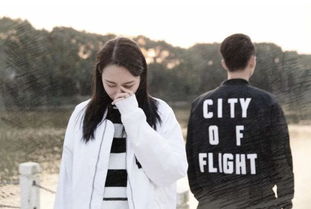 《分手的痛：如何走出男友提出的分手阴影？》