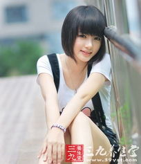 感情裂痕下的诱惑：揭秘小三现象背后的心理与行动指南