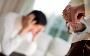 结婚后女人出轨，法律该如何处置？——探寻婚姻出轨的法律边界