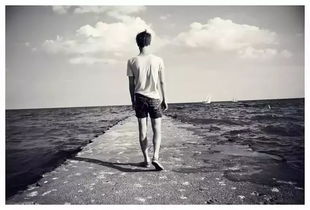 当你的另一半发现你前任还很喜欢你：如何应对情感漩涡？