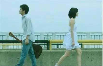 分手后的心灵疗愈之道：如何走出失恋的阴霾？