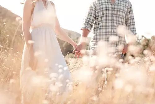 《婚姻变奏：发现另一半并非所爱，如何优雅转身？》