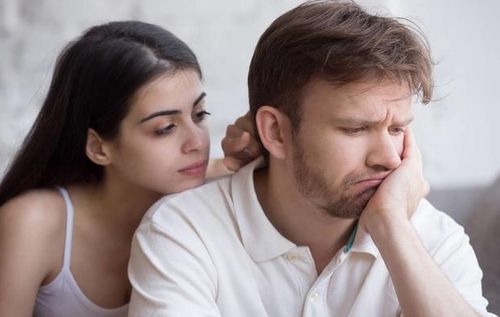 面对出轨，男人坚决离婚？这样做，婚姻才能柳暗花明！