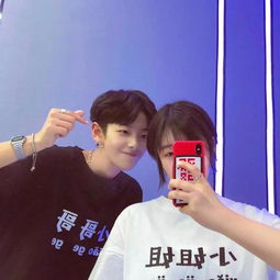 《抖音男版“爱情”现象崛起：数字时代情感表达的变奏曲》