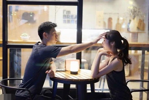 男生在一起久了会腻吗？揭秘情侣长期关系的心理动态