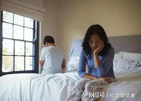 出轨的男人回来，婚姻还能要吗？
